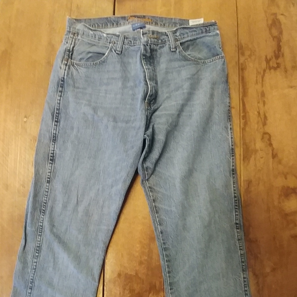 Wrangler men's slim boot 34 x 34 jeans